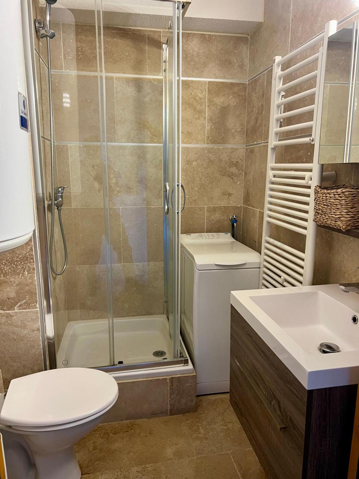T3 Les Angles Entierement Renove Appartement Buitenkant foto